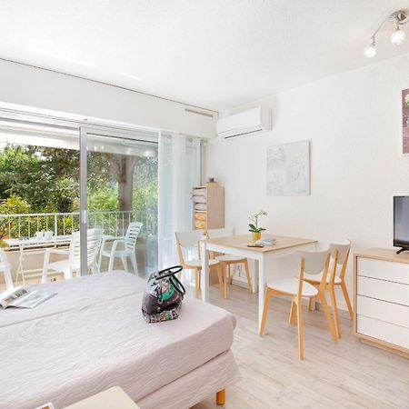 Studio Climatise Pour 3, Face Est, A 50M Plage Et Proche Commerces - Fr-1-466A-23 Saint-Raphaël Zewnętrze zdjęcie